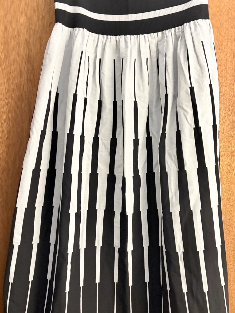 Esprit Black and White Pleated A-Line Midi Skirt